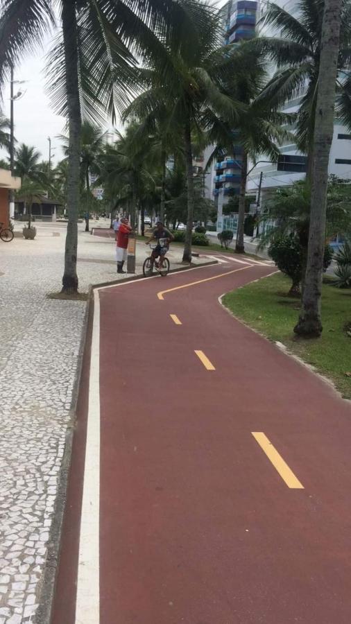 Apto Aconchegante A Uma Quadra Da Praia - Aviacao, Praia Grande - Sp Dış mekan fotoğraf
